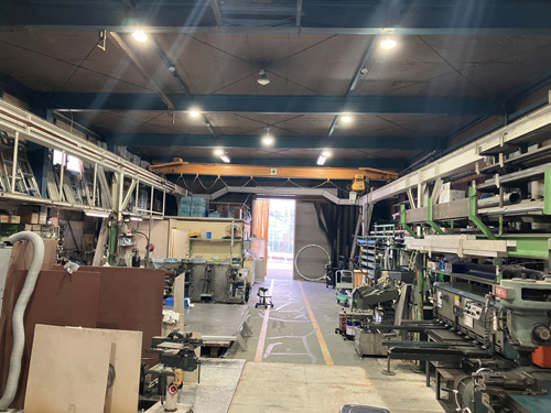 立川工場